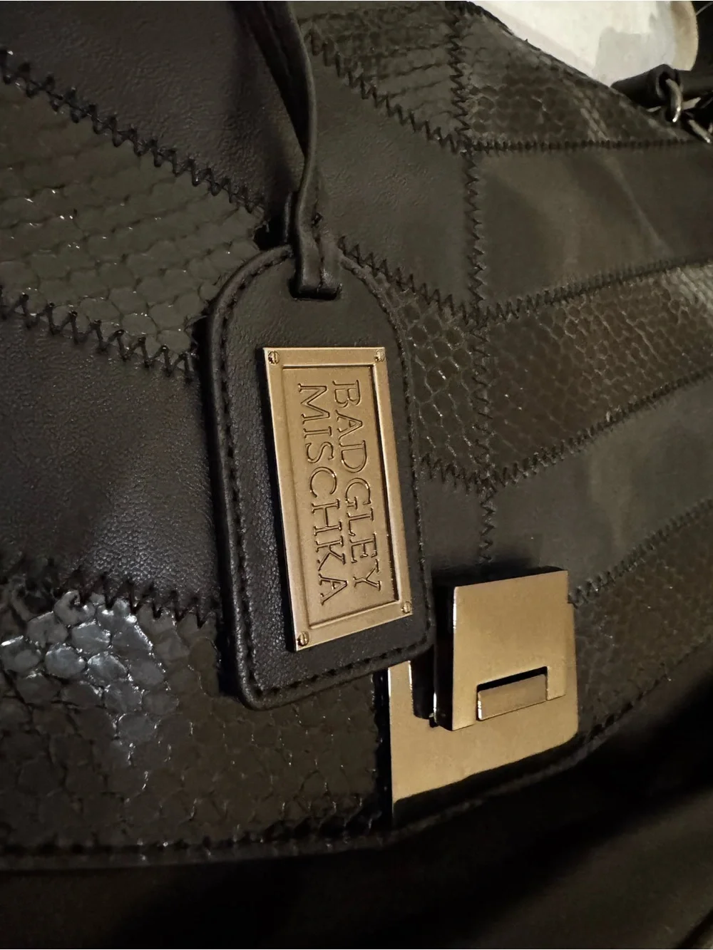 NWT Badgley Mischka Remy Snake Black Leather Convertible Shoulder Crossbody Bag - Picture 5 of 8